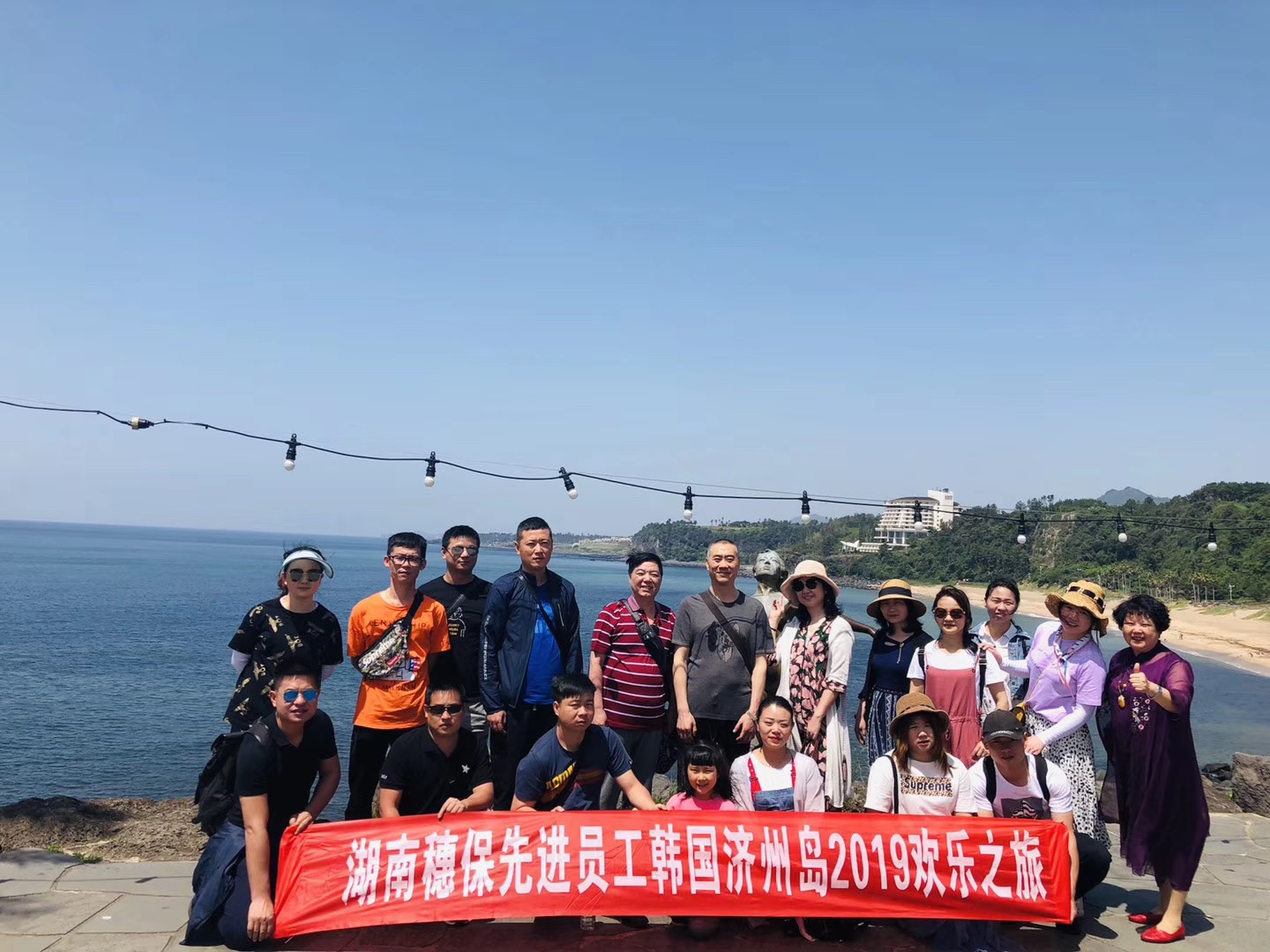 遠(yuǎn)程監(jiān)控,報(bào)警巡邏,清機(jī)加鈔,清分整點(diǎn),憑證寄庫(kù),頭寸箱寄庫(kù),商鋪安保,智能家居