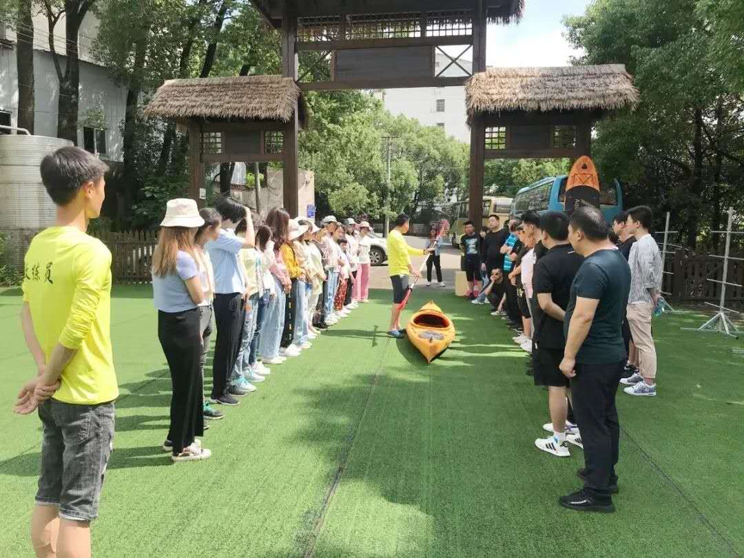 遠程監(jiān)控,報警巡邏,清機加鈔,清分整點,憑證寄庫,頭寸箱寄庫,商鋪安保,智能家居