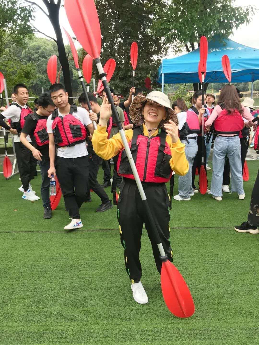 遠程監(jiān)控,報警巡邏,清機加鈔,清分整點,憑證寄庫,頭寸箱寄庫,商鋪安保,智能家居