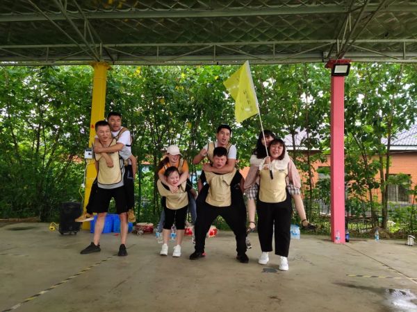 遠程監(jiān)控,報警巡邏,清機加鈔,清分整點,憑證寄庫,頭寸箱寄庫,商鋪安保,智能家居