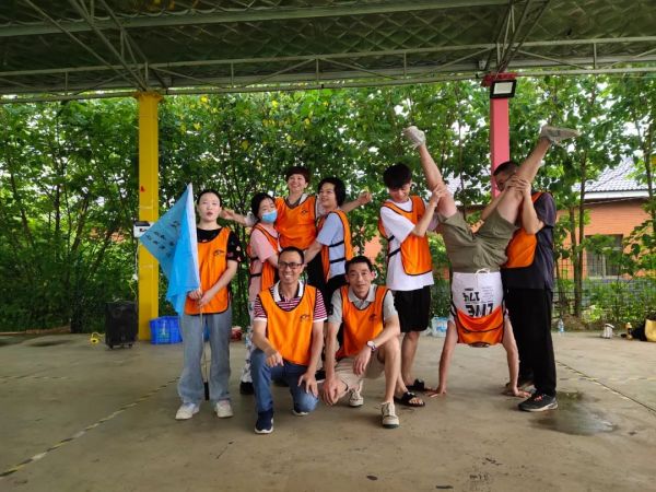 遠程監(jiān)控,報警巡邏,清機加鈔,清分整點,憑證寄庫,頭寸箱寄庫,商鋪安保,智能家居